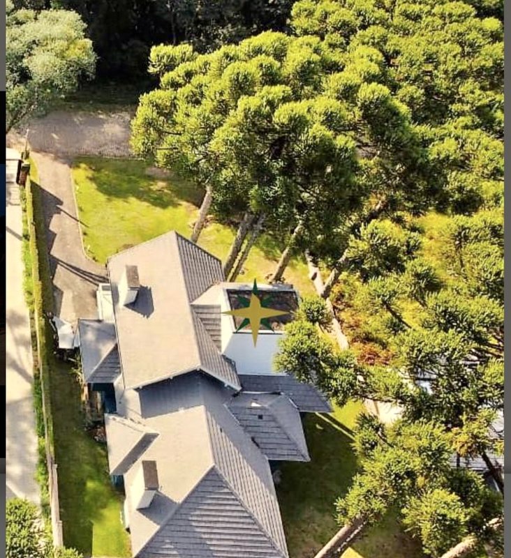 R$ 2.870.000 - FANTÁSTICA CASA - 310M² - 4 DORM - 2 SUÍTES - 2 VAGAS Rua Guilherme Osvar Bauer Canela - 