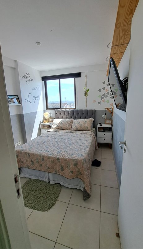 59m², 3 quartos (1 ste), closet, 1 vaga de garagem coberta, varanda integrada, andar alto Rua Monte Azul Recife - 