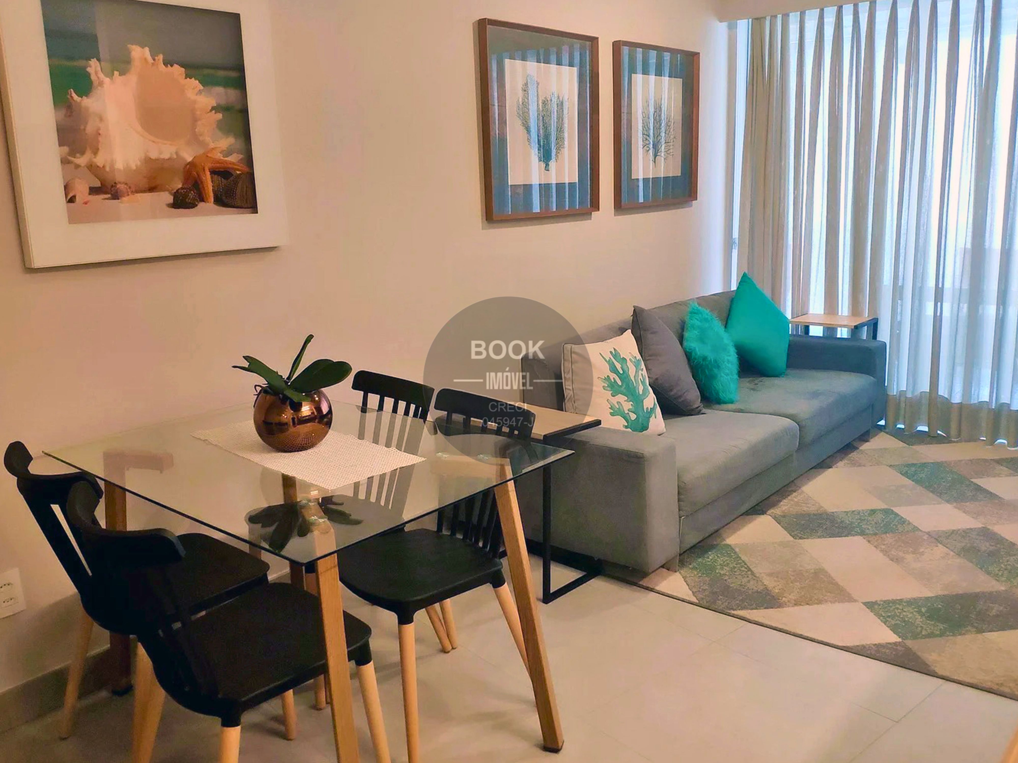 Simplesmente fant&aacute;stico! Vista Panor&acirc;mica, &oacute;tima ventila&ccedil;&atilde;o e ilumina&ccedil;&atilde;o natural Avenida Presidente Wilson Santos - 