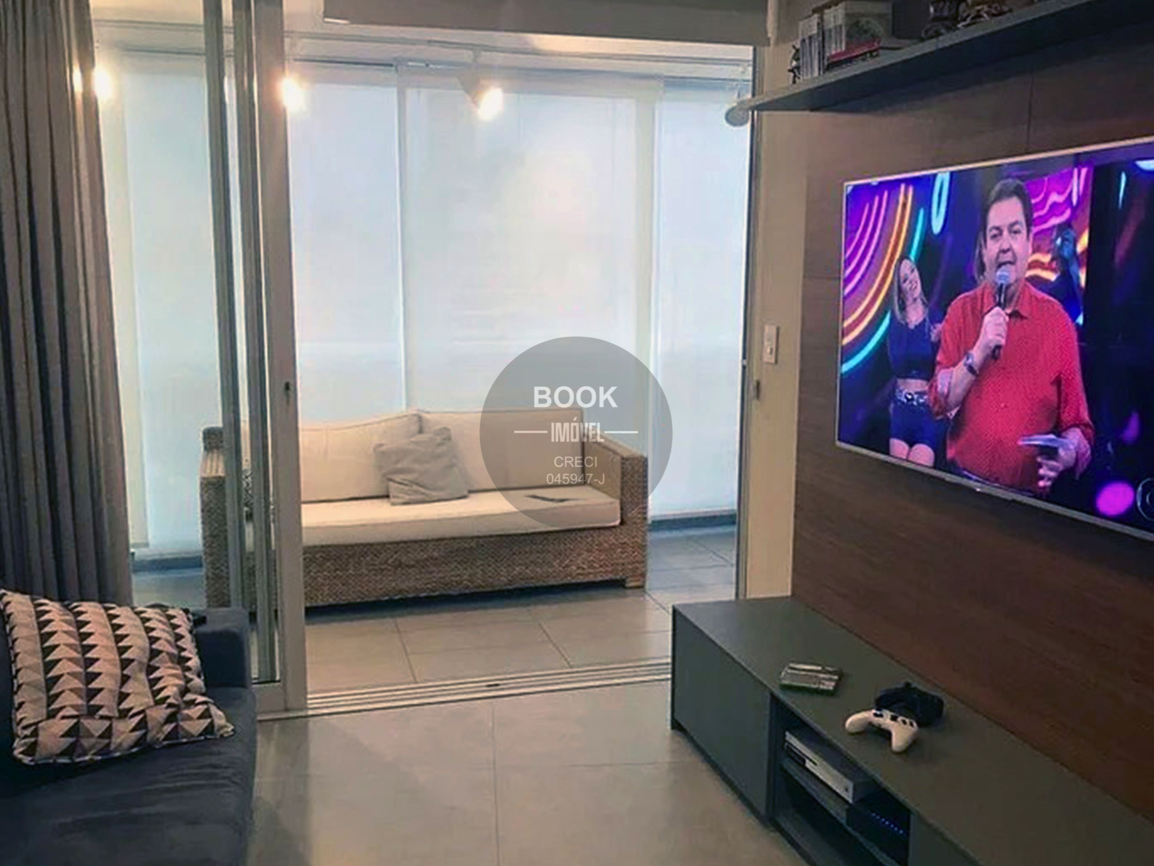 Simplesmente fant&aacute;stico! Vista Panor&acirc;mica, &oacute;tima ventila&ccedil;&atilde;o e ilumina&ccedil;&atilde;o natural Avenida Presidente Wilson Santos - 