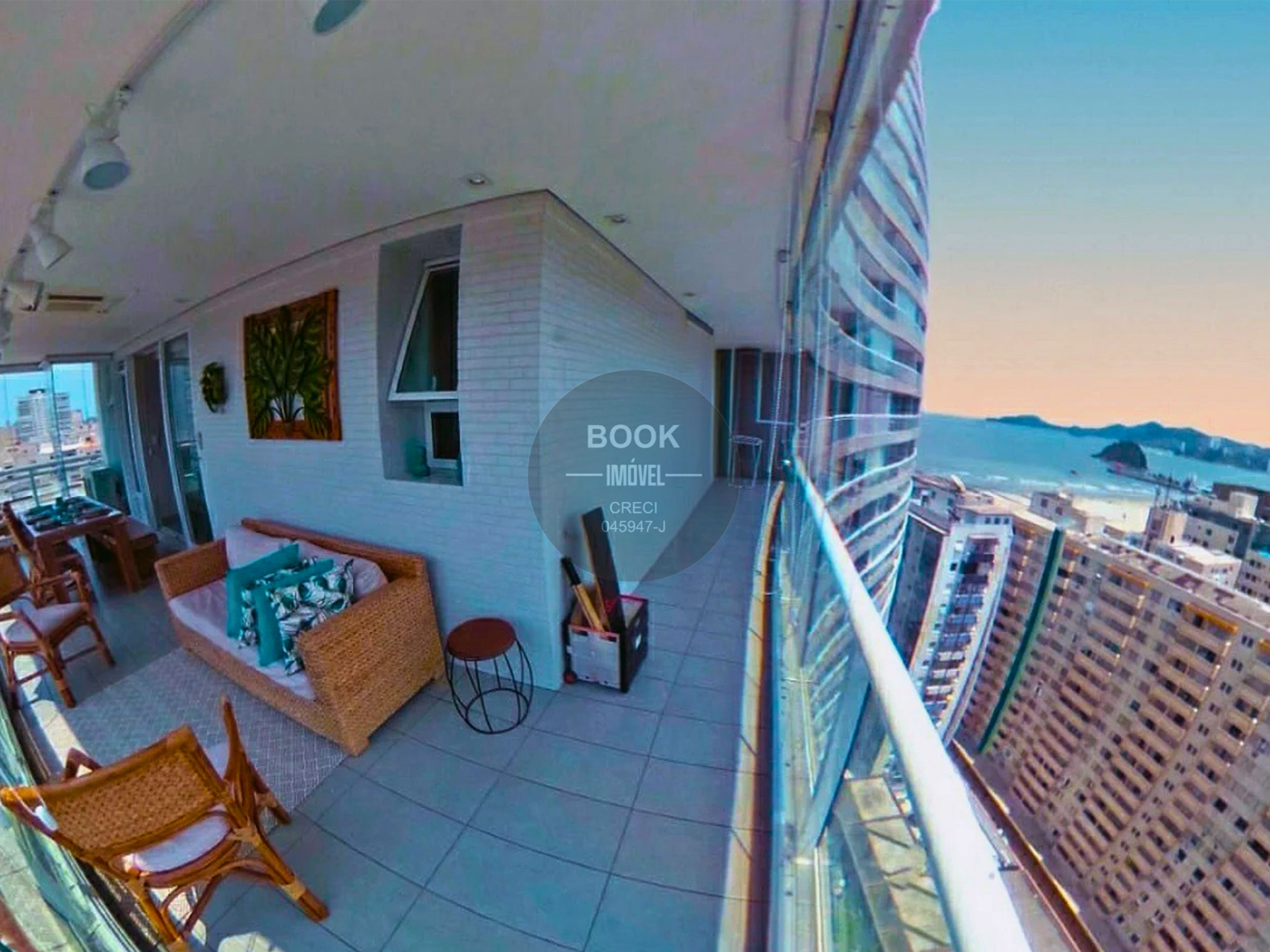 Simplesmente fant&aacute;stico! Vista Panor&acirc;mica, &oacute;tima ventila&ccedil;&atilde;o e ilumina&ccedil;&atilde;o natural Avenida Presidente Wilson Santos - 