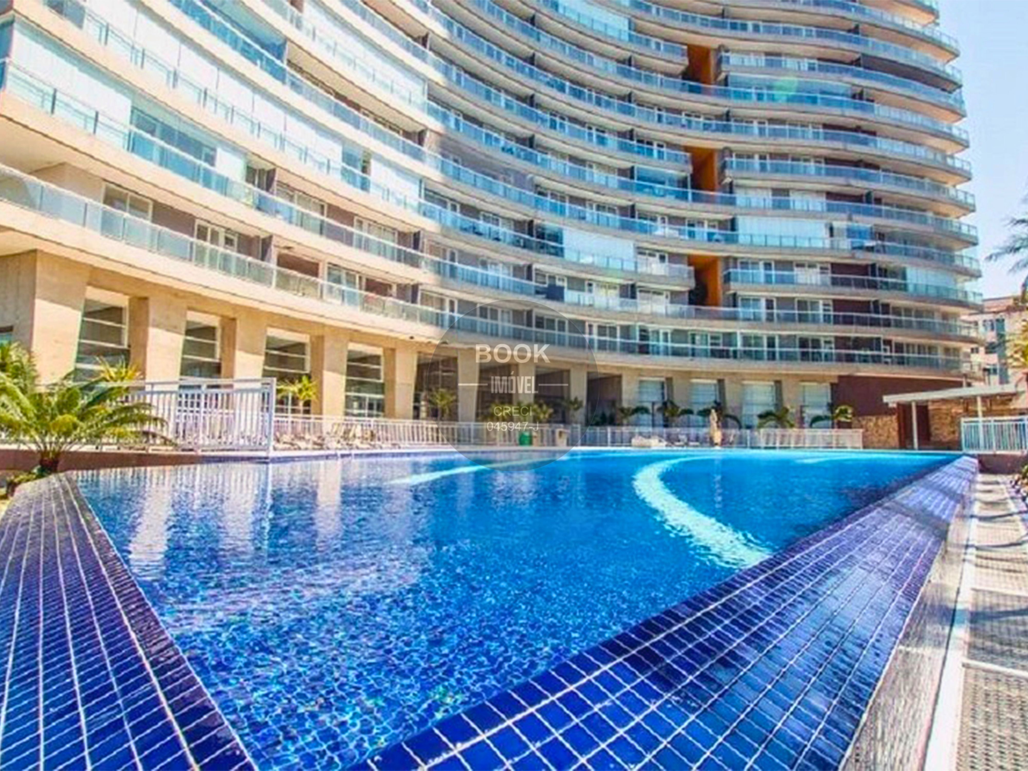 Simplesmente fant&aacute;stico! Vista Panor&acirc;mica, &oacute;tima ventila&ccedil;&atilde;o e ilumina&ccedil;&atilde;o natural Avenida Presidente Wilson Santos - 