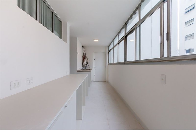 Apartamento a venda em Higienópolis - 3 suítes 236m² rua Dr.Gabriel dos Santos São Paulo - 