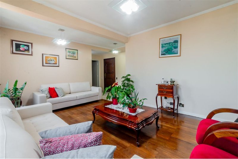 Apartamento a venda em Higienópolis - 1 suíte 215m² Emilio de Menezes São Paulo - 