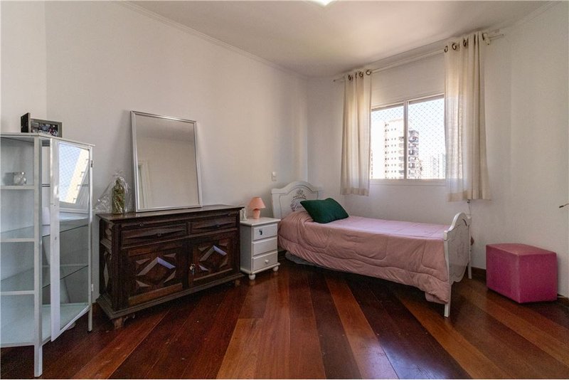 Apartamento em Moema de 3 suítes 217m² dos Tupiniquins São Paulo - 