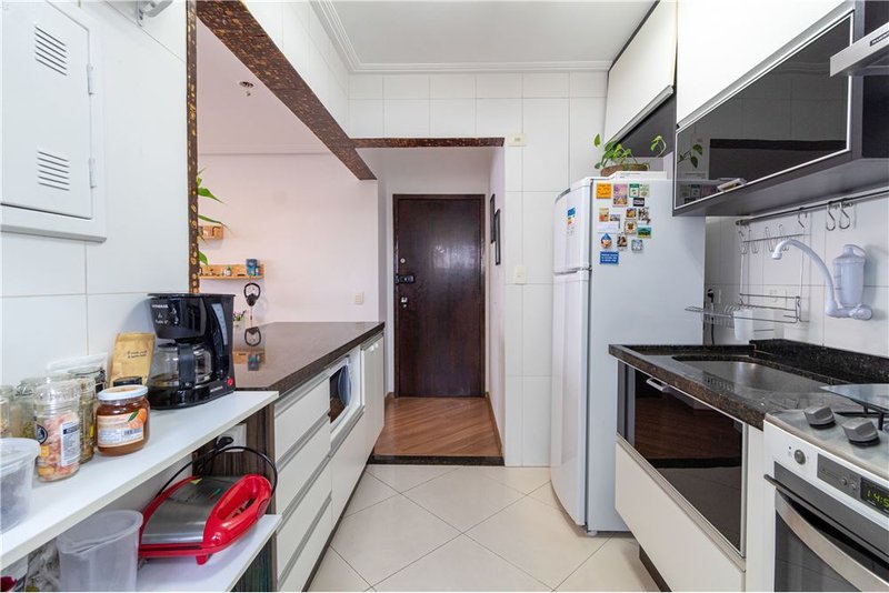 Apartamento a venda em Moema -1 dormitório 44m² Jacutinga São Paulo - 
