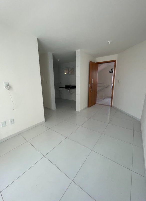 Apartamento em Manaíra com 2 Quartos - João Pessoa - 