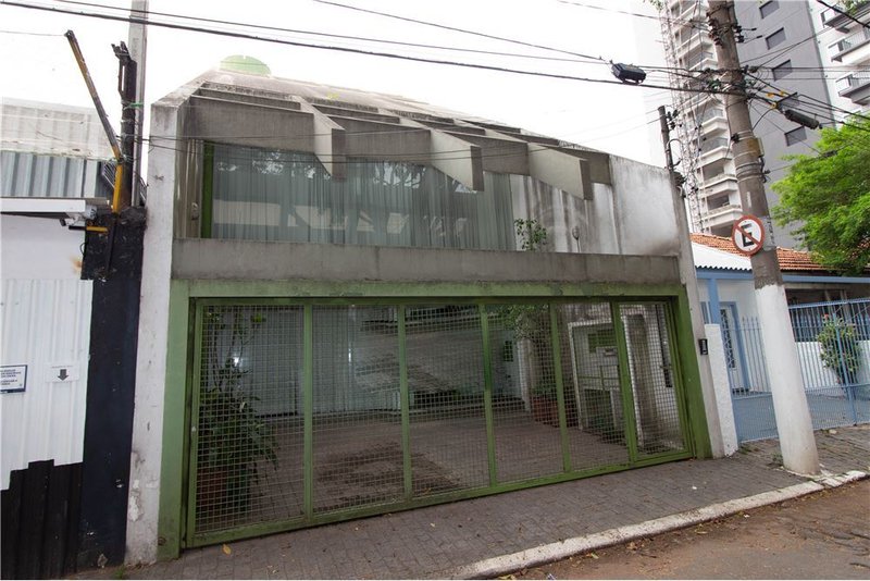 Casa a venda em Moema - 1 dormitório 200m² rua maturi São Paulo - 