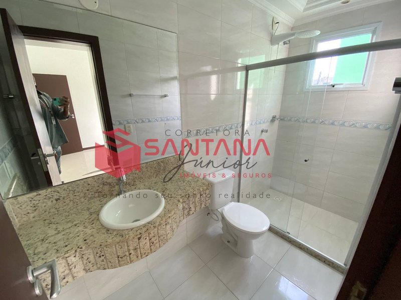 Casa 4/4 todos suítes em Pitangueiras Rua Rosalvo Barbosa Lauro de Freitas - 
