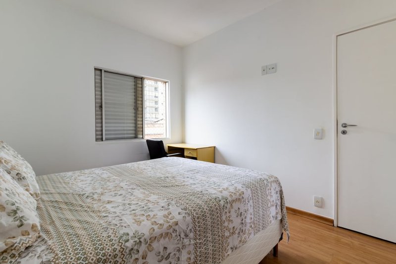 Apartamento na Vila Clementino com 2 dormitórios 70m² Borges Lagoa São Paulo - 