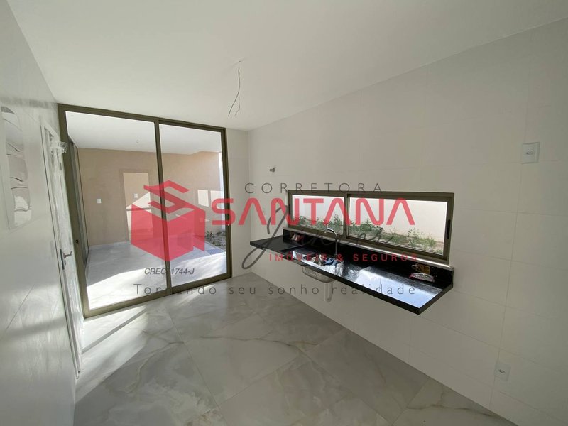 CASA EM CONDOMÍNIO 4/4 SENDO 3 SUITES (INDISPONÍVEL) Rua Priscila B Dutra Lauro de Freitas - 