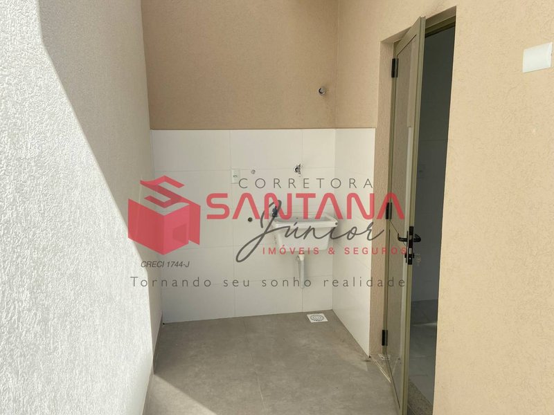 CASA EM CONDOMÍNIO 4/4 SENDO 3 SUITES (INDISPONÍVEL) Rua Priscila B Dutra Lauro de Freitas - 