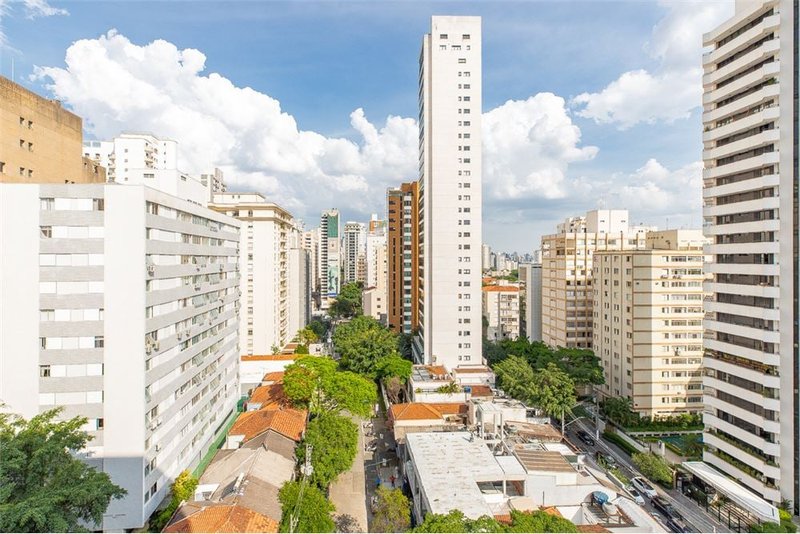 Apartamento no Jardim Paulista com 166m² Joaquim Eugênio de Lima São Paulo - 