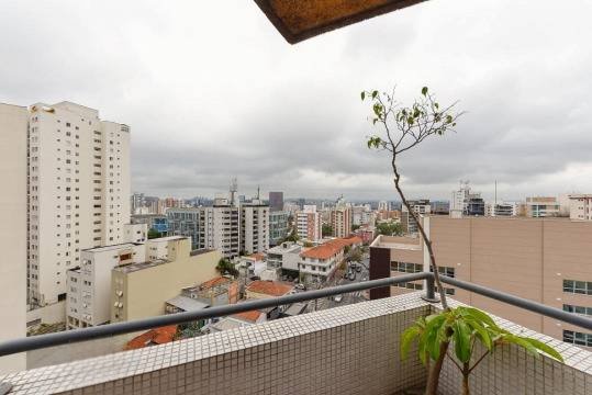 Duplex no coração da Vila Madalena Rua Purpurina São Paulo - 