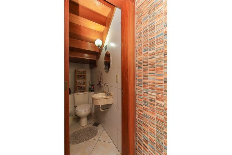 Casa IJAM 43 610181008-23 1 suíte 200m² José Aristides Martins Porto Alegre - 