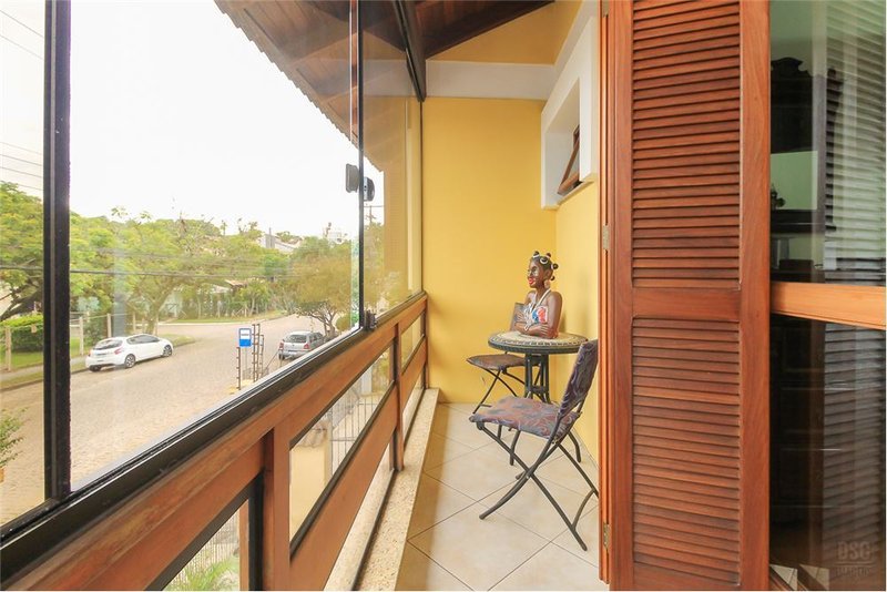 Casa IJAM 43 610181008-23 1 suíte 200m² José Aristides Martins Porto Alegre - 