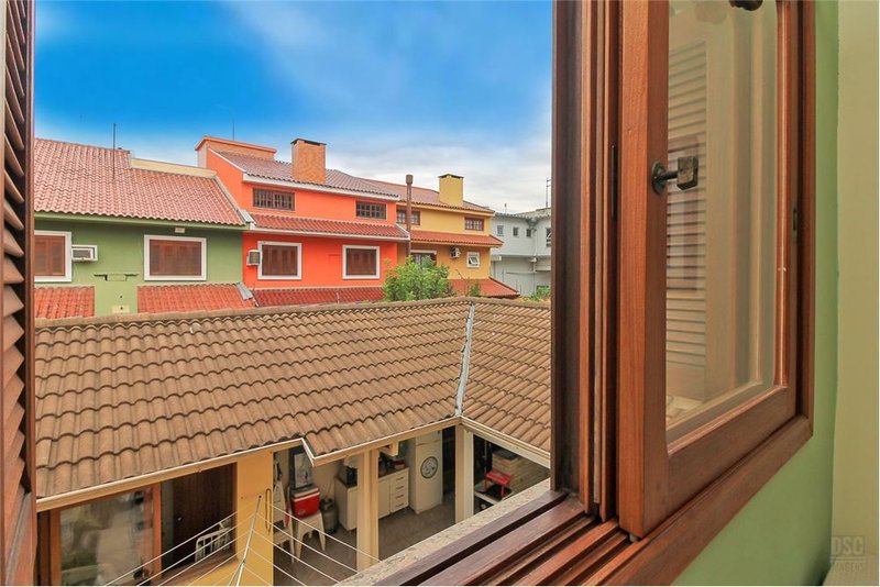 Casa IJAM 43 610181008-23 1 suíte 200m² José Aristides Martins Porto Alegre - 