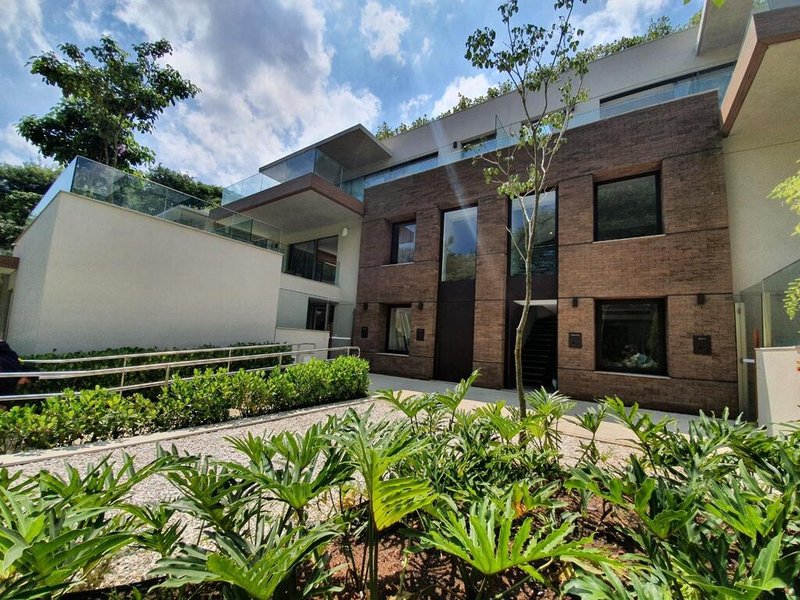 Casa em Condomínio a venda - Alto de Pinheiros - 3 suítes 628m² Professor Fonseca Rodrigues São Paulo - 
