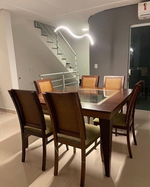 Casa à venda com 3 quartos, 282m² - Foto 4
