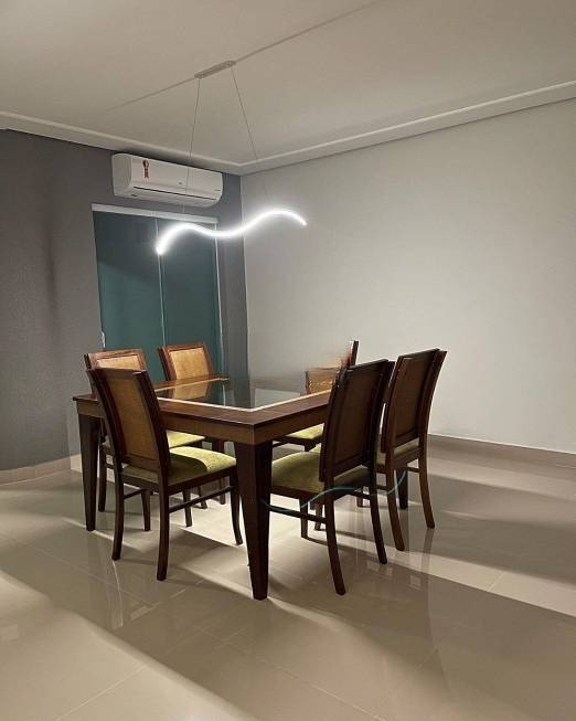 Casa à venda com 3 quartos, 282m² - Foto 3