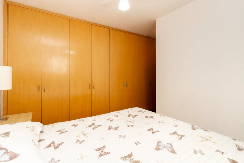 Apartamento em Pinheiro com 3 dormitórios 93m² Alves Guimarães São Paulo - 