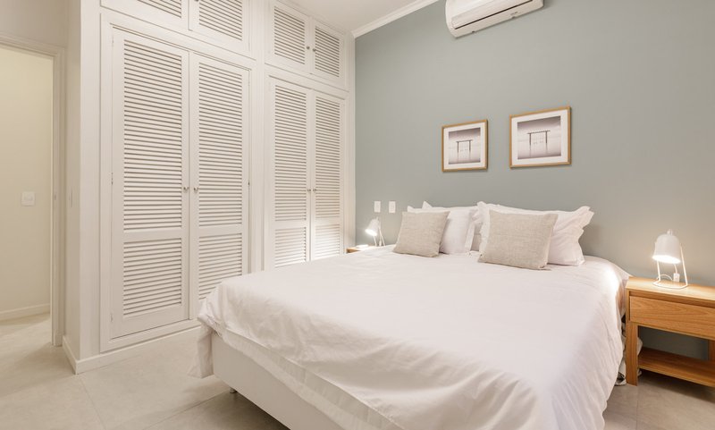 Apartamento com 3 Quartos para alugar, 151m² - Leblon Rua Cupertino Durão Rio de Janeiro - 