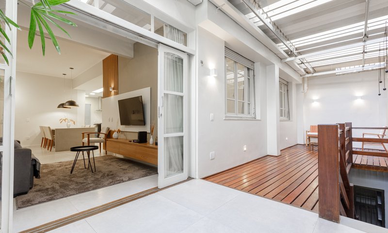 Apartamento com 3 Quartos para alugar, 151m² - Leblon Rua Cupertino Durão Rio de Janeiro - 