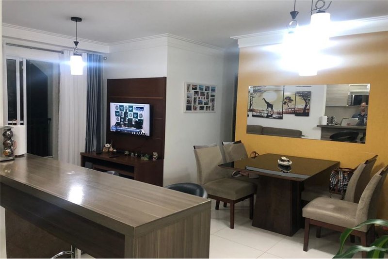 Apartamento na Vila Prudente de 68m² Av. Engenheiro Thomaz Magalhães São Paulo - 