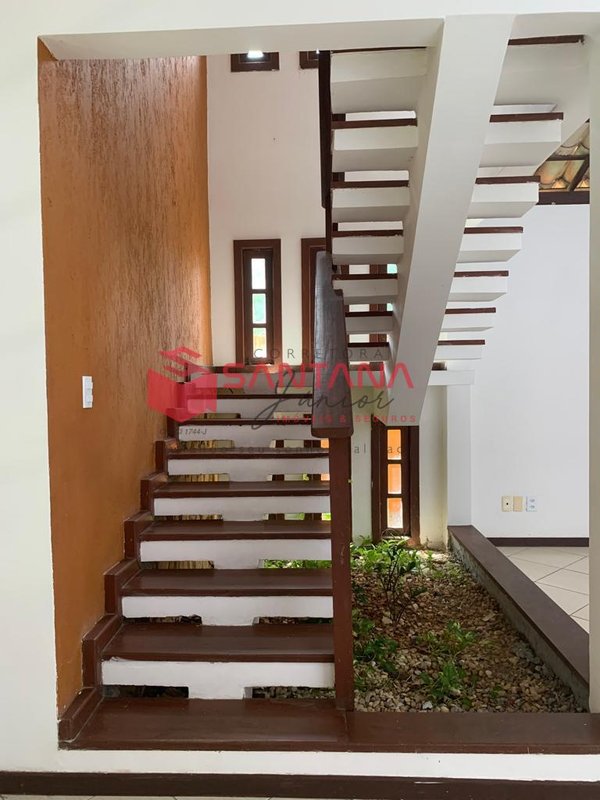 Casa em condomínio em buraquinho (INDISPONÍVEL) Rua Manoel José Pereira Lauro de Freitas - 