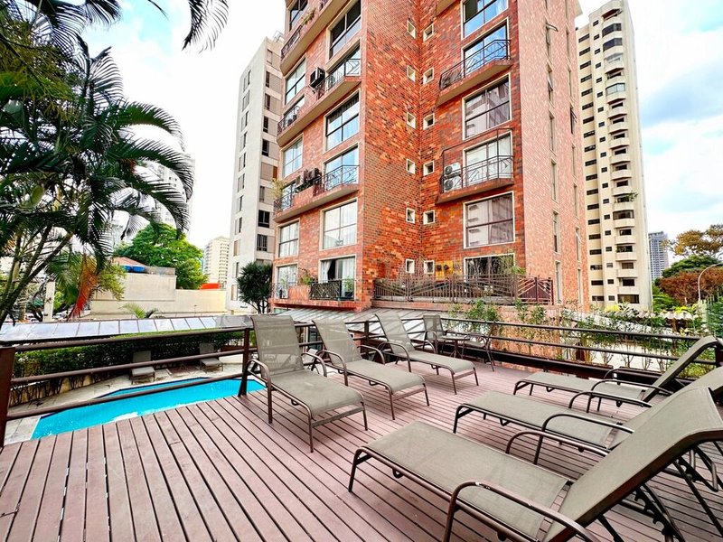 Duplex Plaza com 80m² Visconde da Luz São Paulo - 