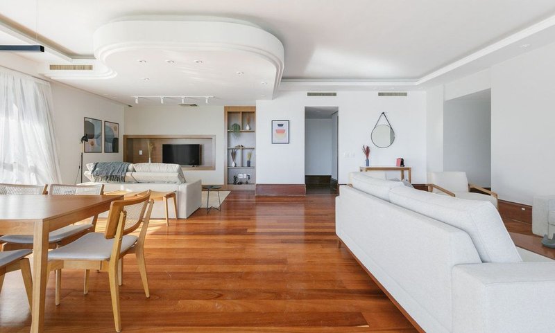 Apartamento de 220m², 3 quartos em Lagoa Avenida Epitácio Pessoa Rio de Janeiro - 