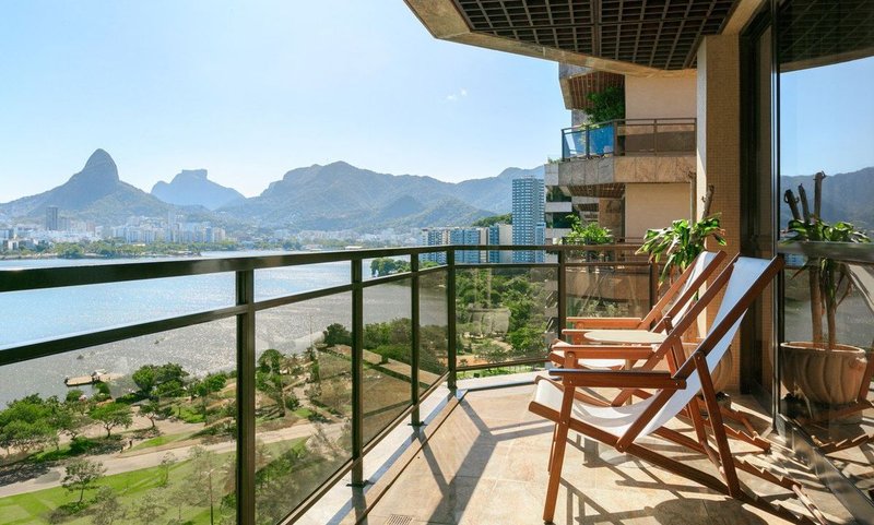 Apartamento de 220m², 3 quartos em Lagoa Avenida Epitácio Pessoa Rio de Janeiro - 
