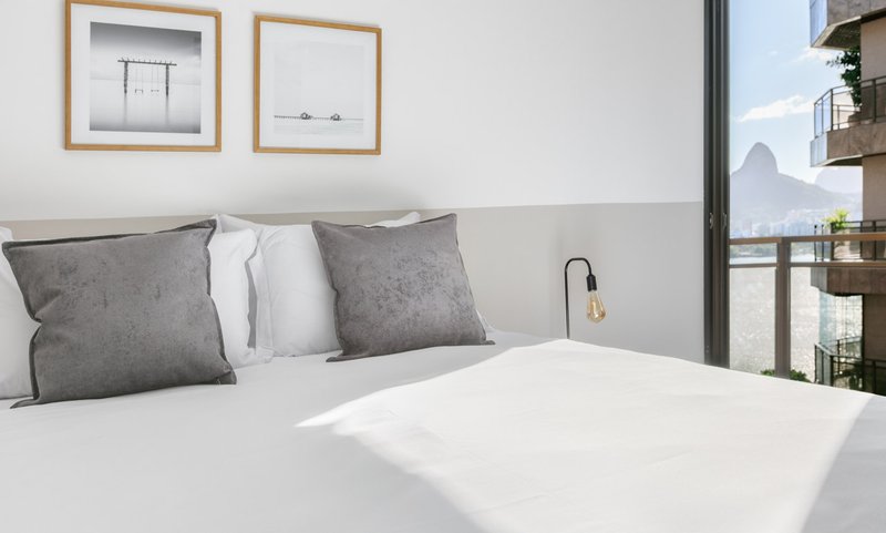 Apartamento de 220m², 3 quartos em Lagoa Avenida Epitácio Pessoa Rio de Janeiro - 