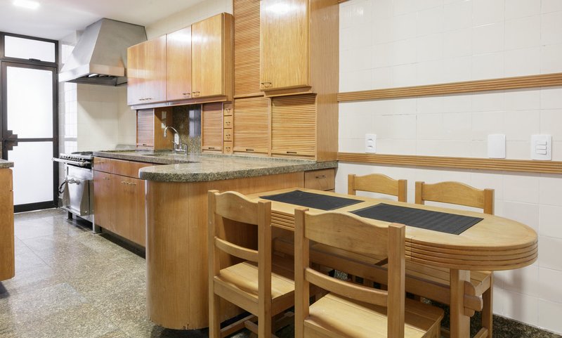 Apartamento de 220m², 3 quartos em Lagoa Avenida Epitácio Pessoa Rio de Janeiro - 