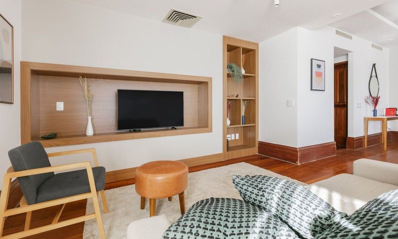 Apartamento de 220m², 3 quartos em Lagoa Avenida Epitácio Pessoa Rio de Janeiro - 