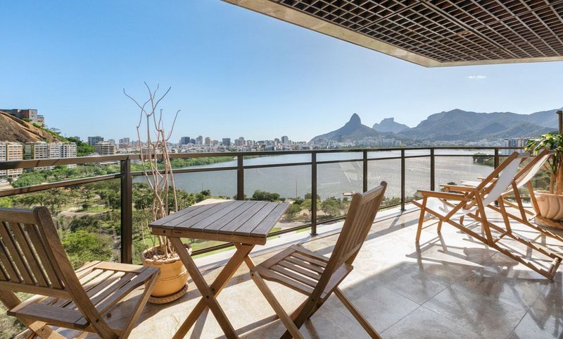 Apartamento de 220m², 3 quartos em Lagoa Avenida Epitácio Pessoa Rio de Janeiro - 