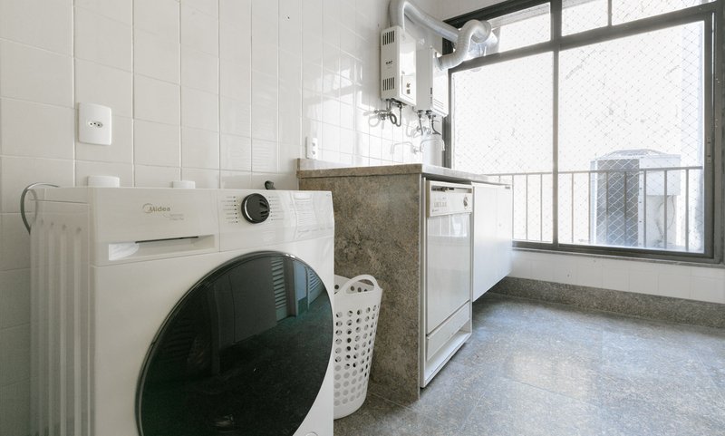 Apartamento de 220m², 3 quartos em Lagoa Avenida Epitácio Pessoa Rio de Janeiro - 