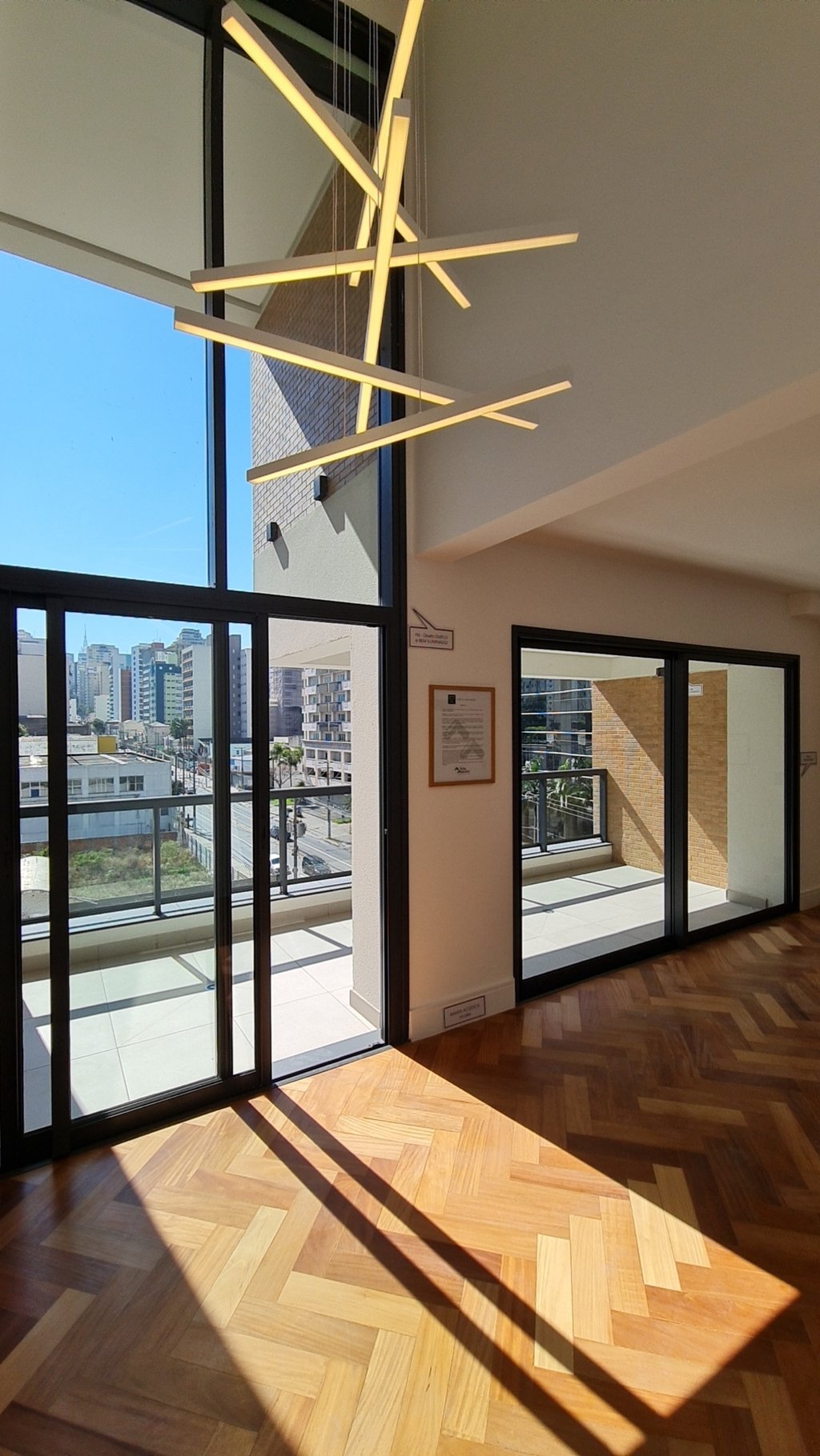 Apartamento à venda com 3 quartos, 138m² - Foto 21