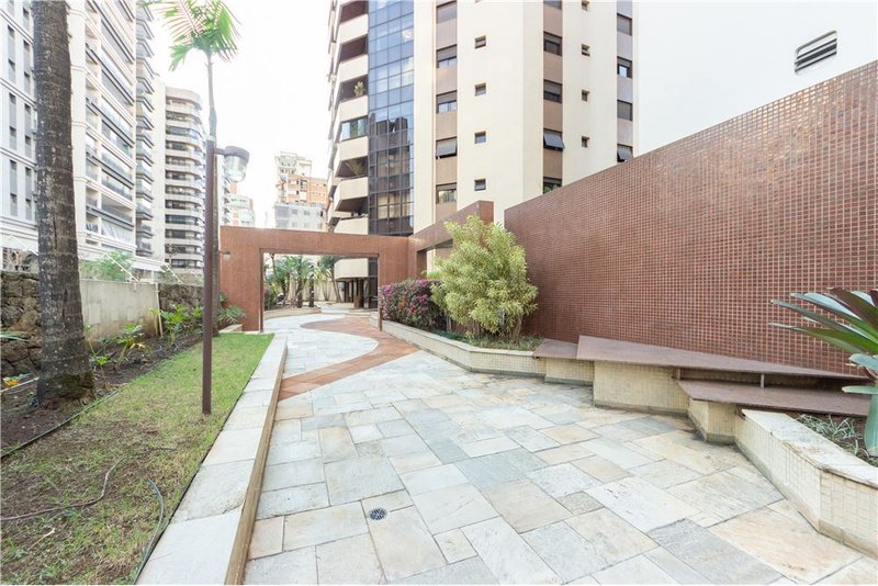 Apartamento em Perdizes com 185m² Ministro Godói São Paulo - 