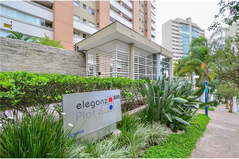 Apartamento na Vila Susana com 3 suítes 235m² Domingos Lopes da Silva São Paulo - 