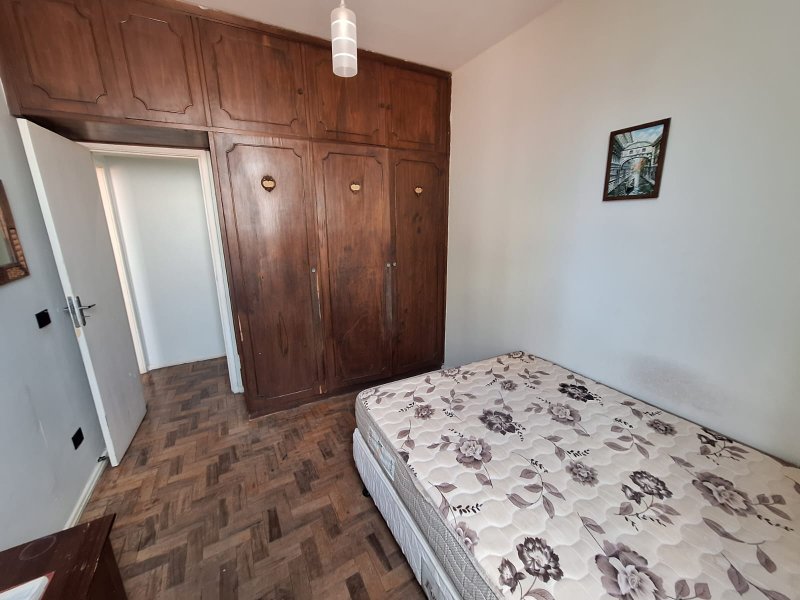 APARTAMENTO AMPLO 2 QUARTOS REFORMADO DEPENDÊNCIA À VENDA NA BARRA! Rua Tenente Pires Ferreira Salvador - 