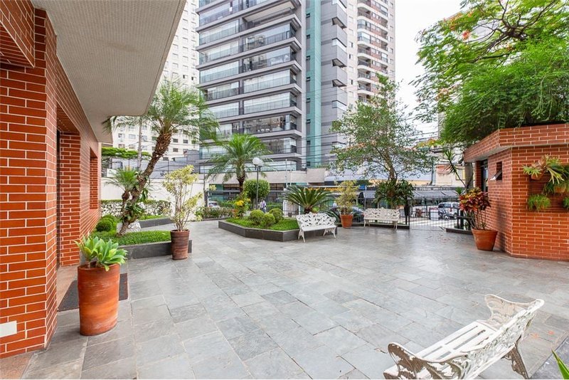 Apartamento na Vila Olimpia com 3 dormitórios 87m² Alvorada São Paulo - 