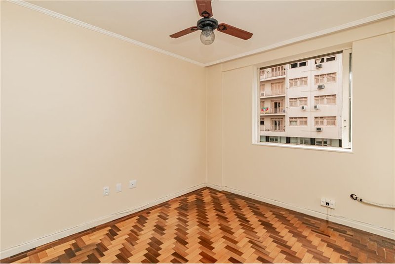 Apartamento CHDDC 1327 Apto 610221014-134 2 dormitórios 115m² Duque de Caxias Porto Alegre - 