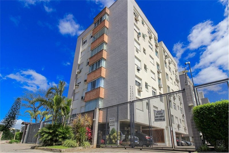 Apartamento CT 1020 Apto 610181012-73 2 dormitórios 67m² Tamandaré Porto Alegre - 