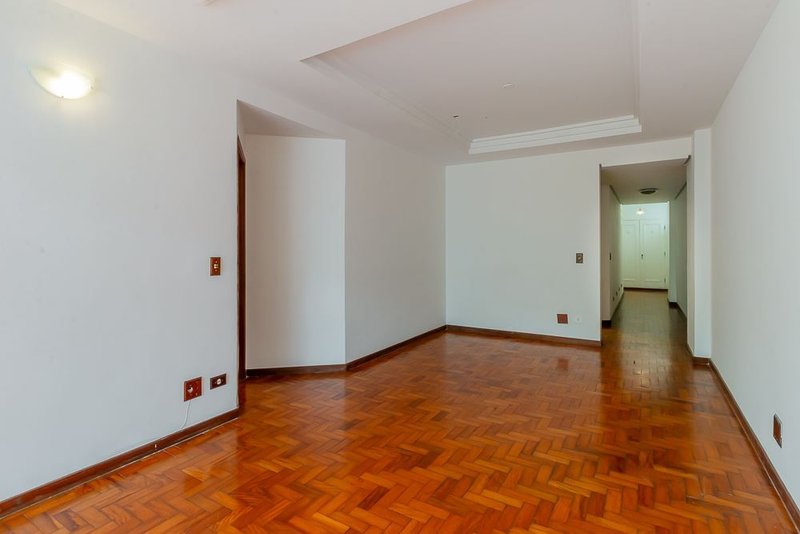 Apartamento com 3 dormitórios 125m² Oscar Freire São Paulo - 