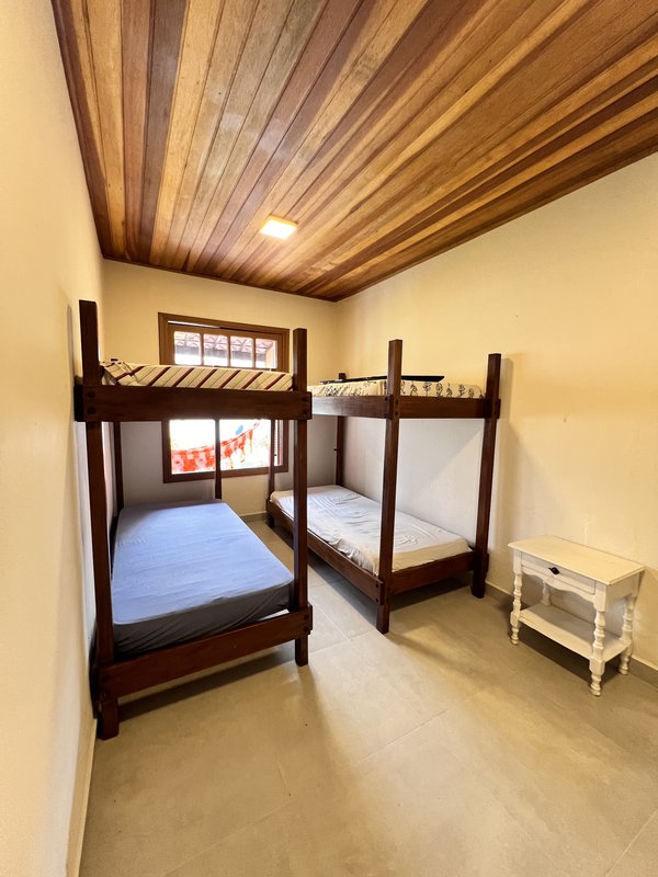 Casa com área verde e piscina privativa  São Sebastião - 