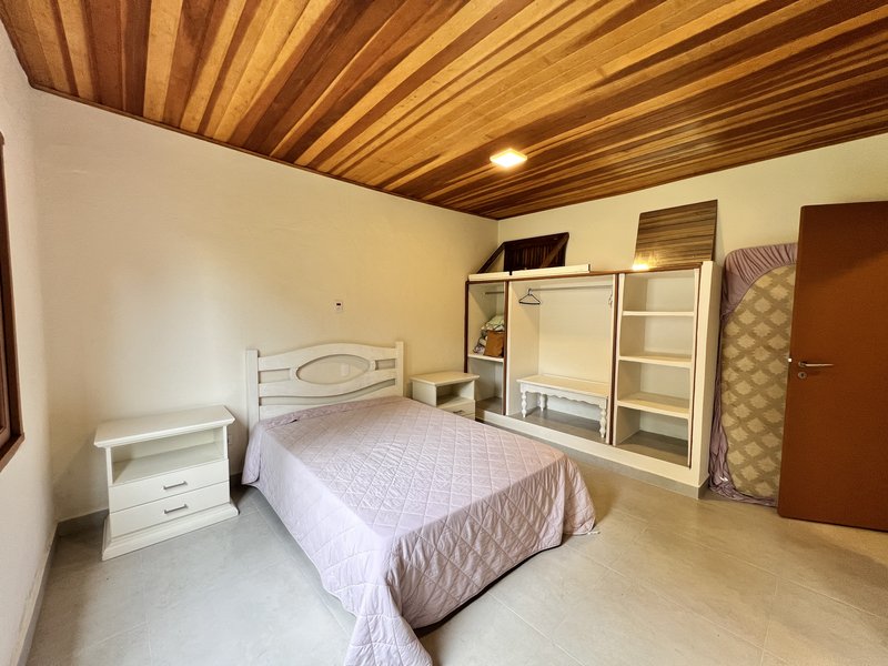 Casa com área verde e piscina privativa  São Sebastião - 