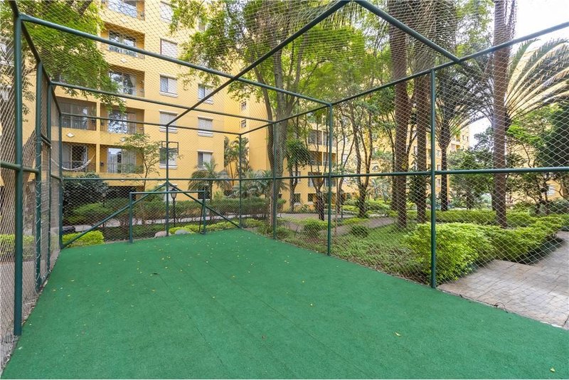 Apartamento com 3 dormitórios 64m² RUA MANUEL JACINTO São Paulo - 