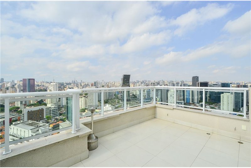 Apartamento em Pinheiros com 68m² Pais Leme São Paulo - 