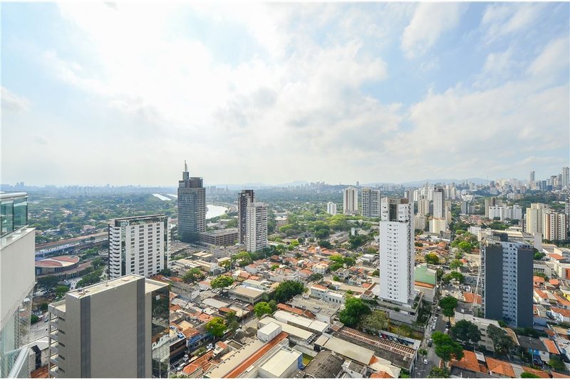 Apartamento em Pinheiros com 68m² Pais Leme São Paulo - 